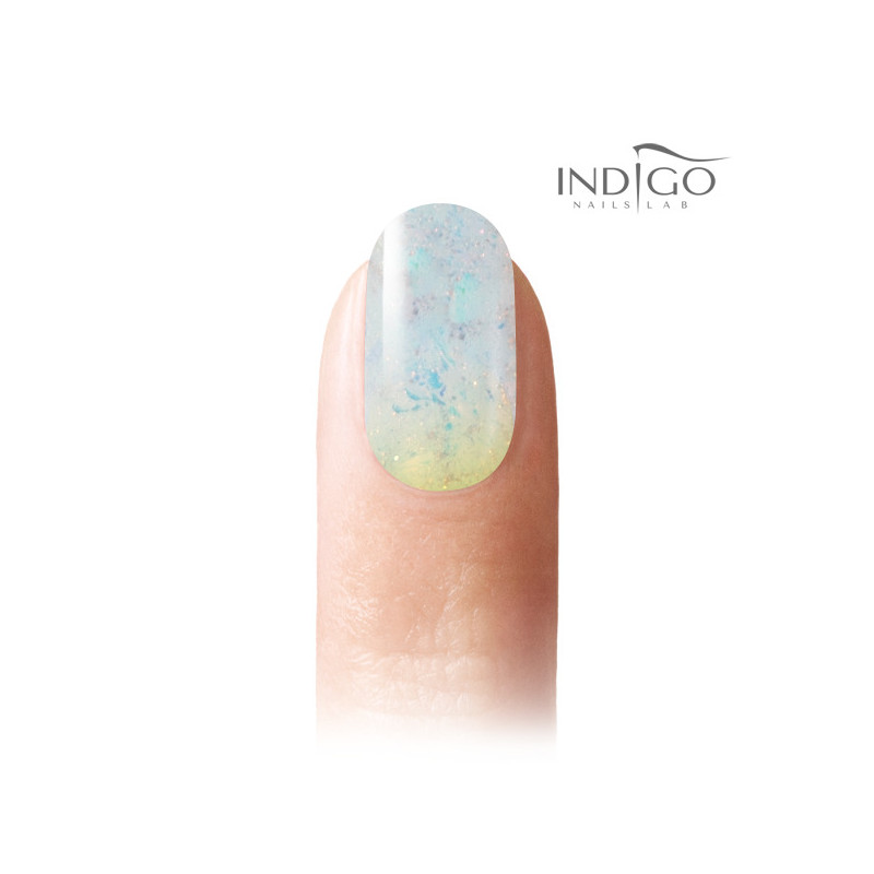 Flame Effect op witte gelpolish