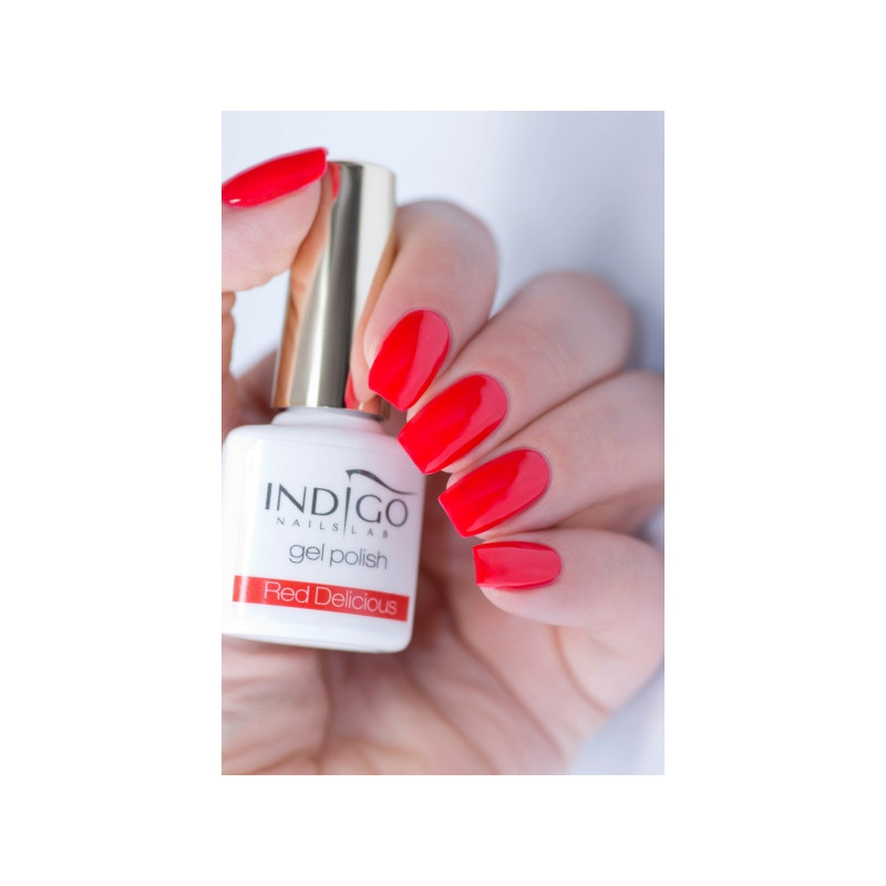 gel polish red delicious